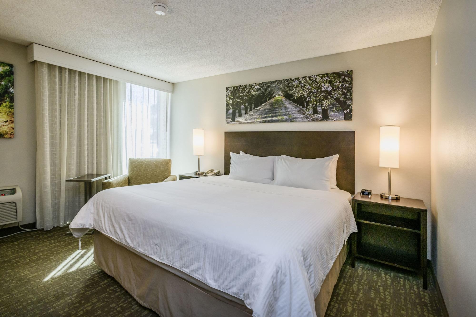 Hotel Wyndham Garden Fresno Yosemite Airport Exteriér fotografie