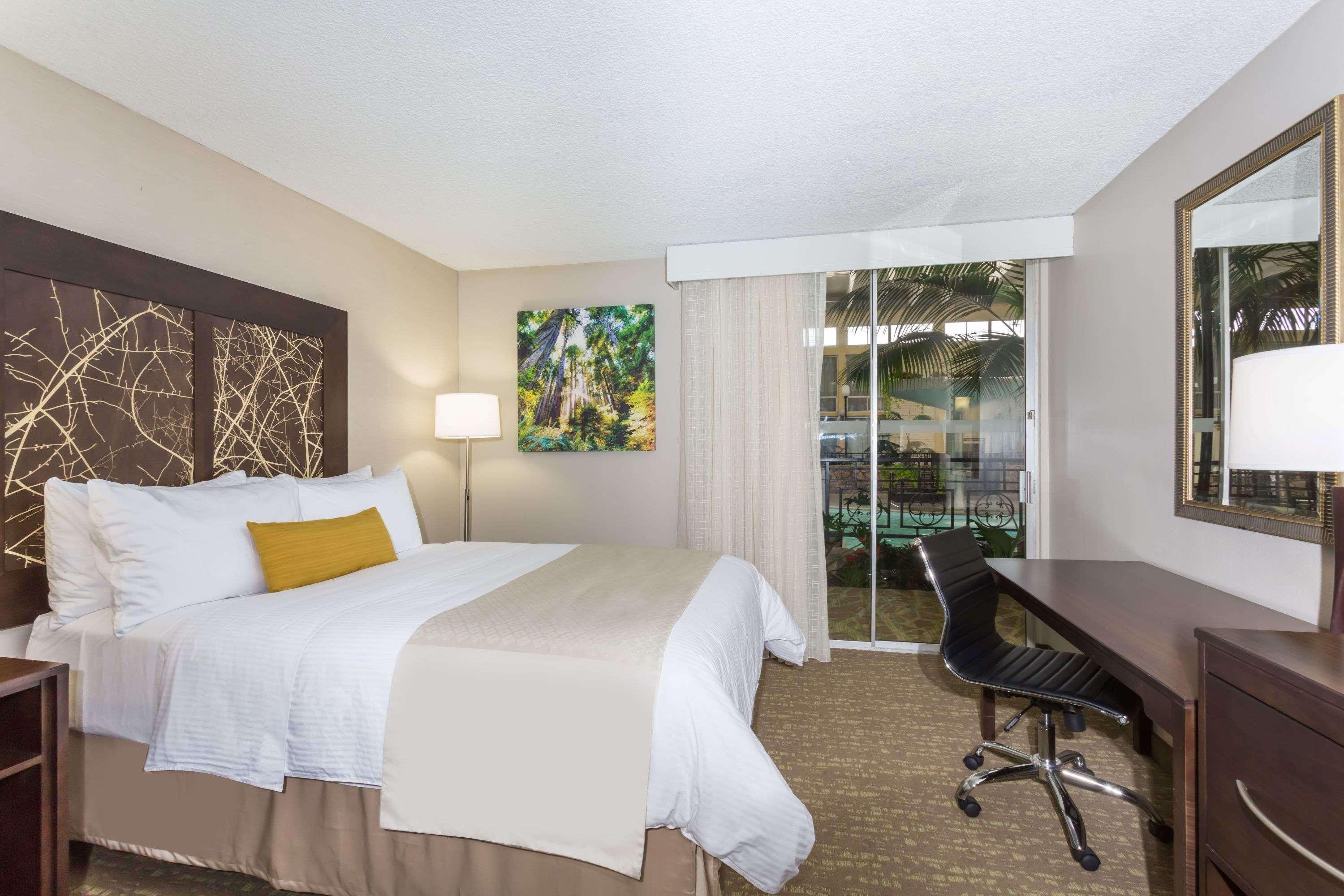 Hotel Wyndham Garden Fresno Yosemite Airport Exteriér fotografie